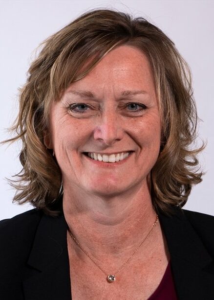 Barb Tupper headshot.