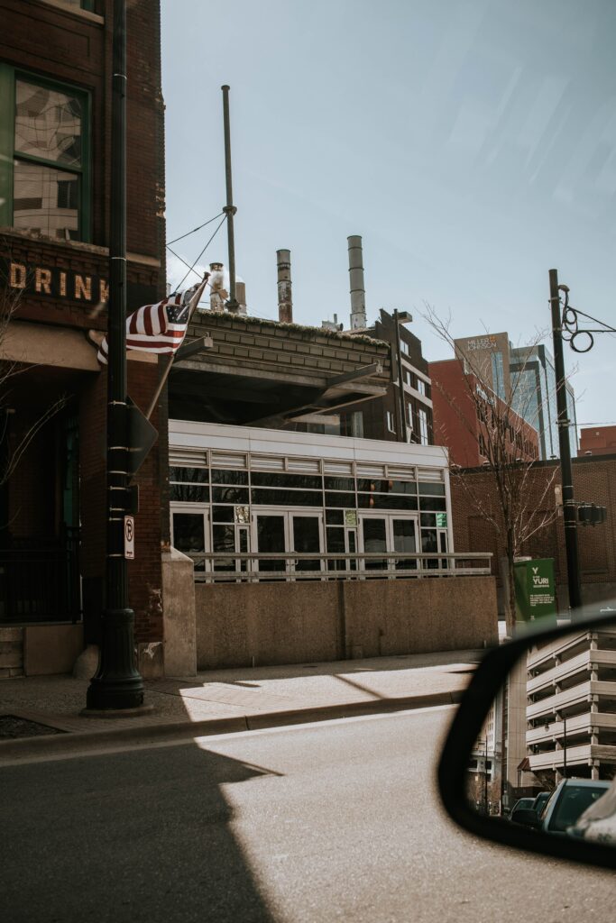 Street view of businesses in Grand Rapids, MI.