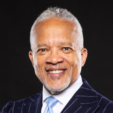 Donald Comer headshot
