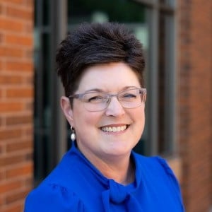 Kelly Shrock headshot